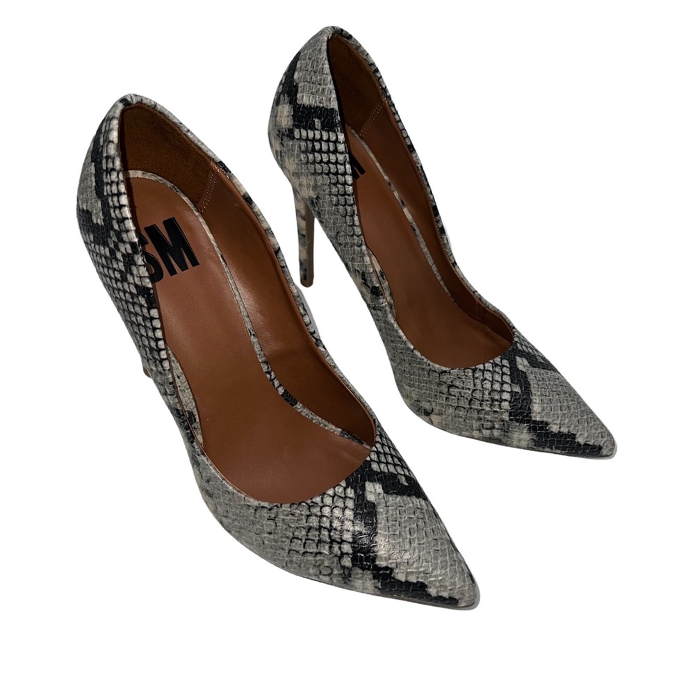 SM New York Snake Print Pump Heels, Size 7.5